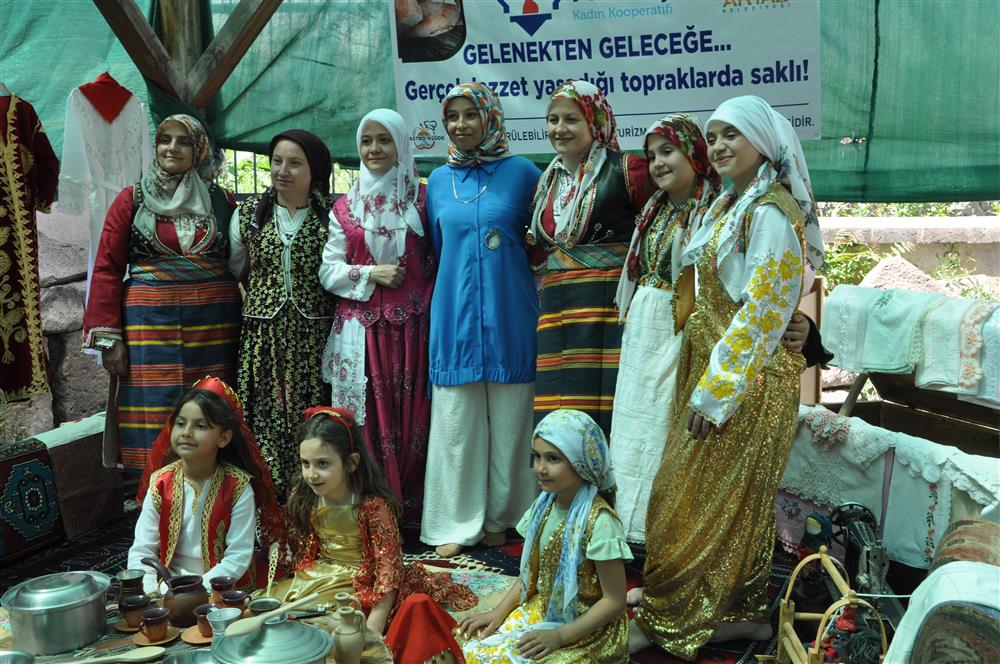 çb.JPG